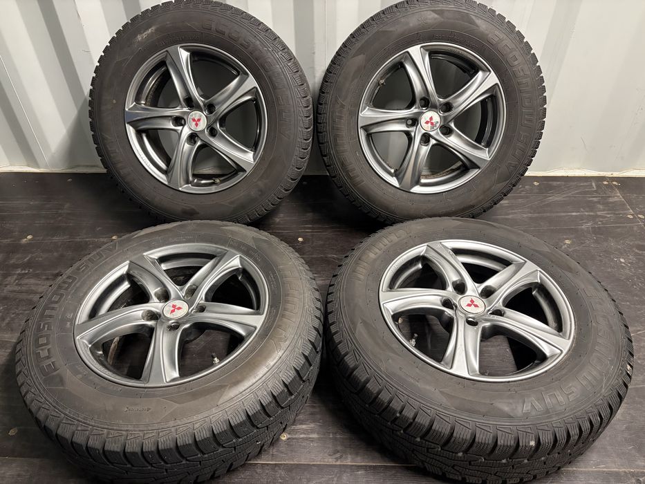 Koła Felgi 215/70/16 Mitsubishi Outlander Kia Sportage Hyundai Tucson IX35 Nissan Qashqai Honda CR-V Toyota RAV-4 Vitara opony zimowe 2017r Z Niemiec