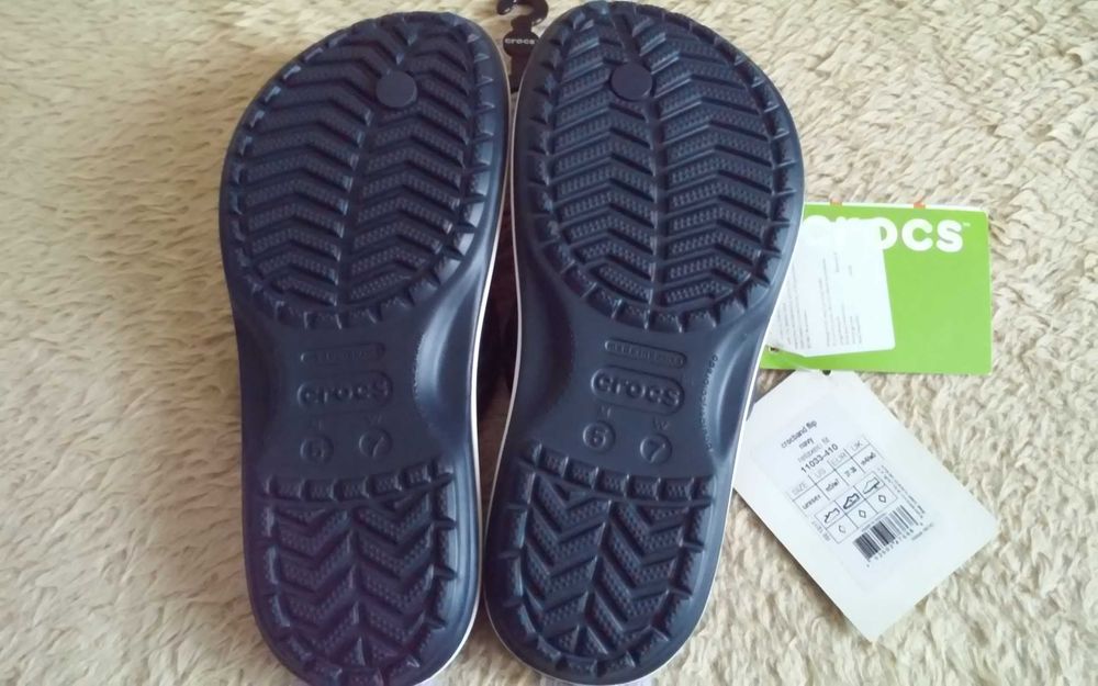 Japonki Crocs W 7 wkładka 25 cm.granatowe nowe