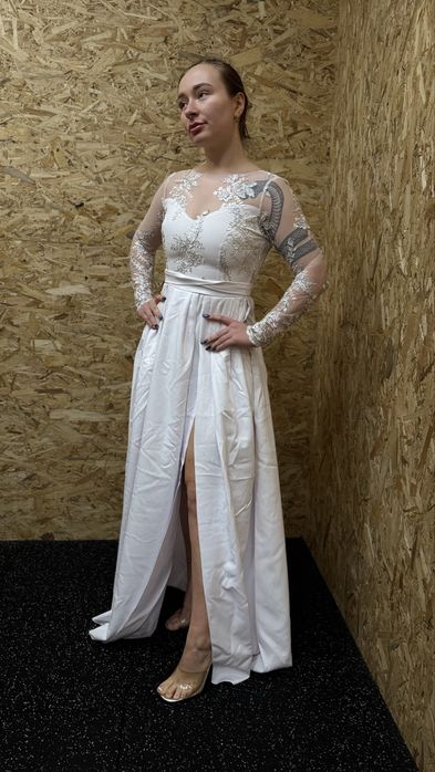 Весільна сукня на вечір