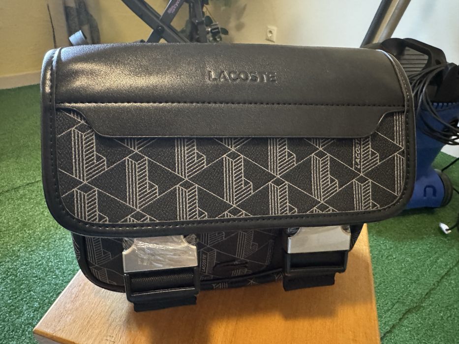Bolsa lacoste - Nova