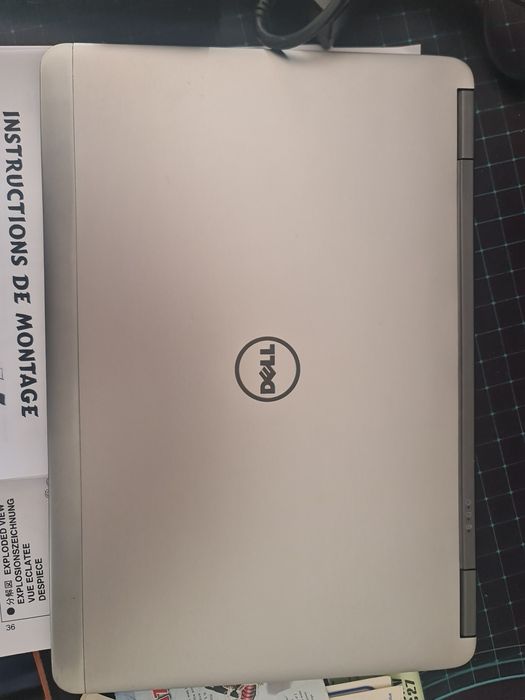 Computtador portatil Dell E7240