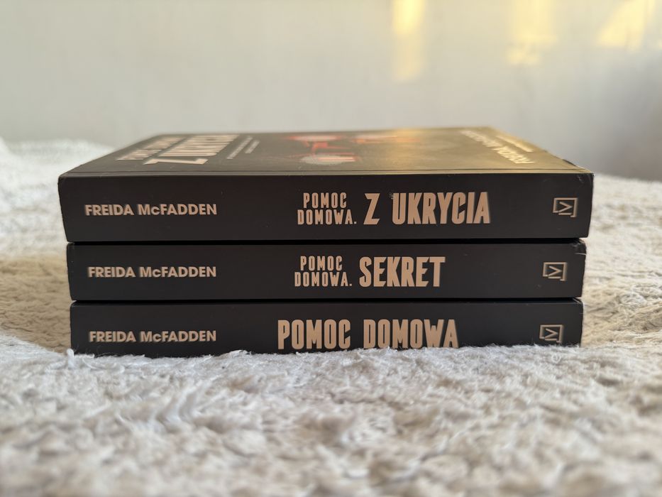 Seria, pakiet „Pomoc domowa” Freida McFadden
