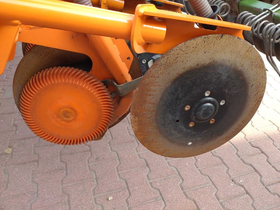 Siewnik Amazone Cirrus 3002