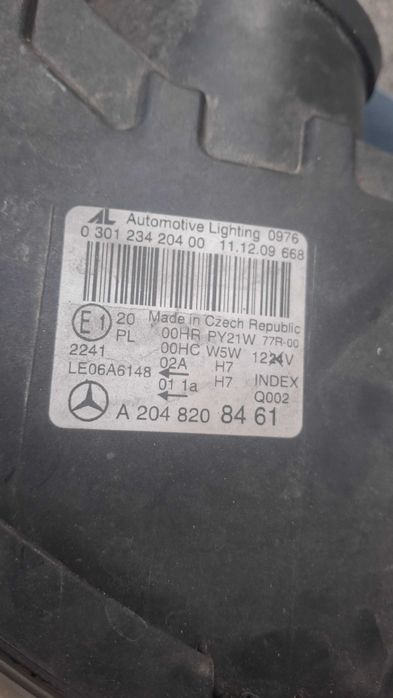 Optica Direita Mercedes c 220 avangard 2008