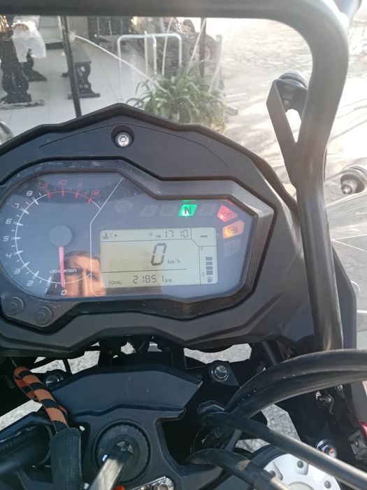 BENELLI 502X Vermelha