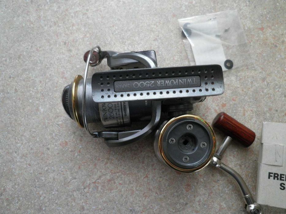 kołowrotek Shimano Twin Power 2500 F