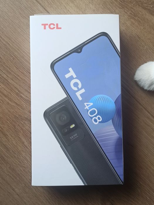 Smartfon TLC 408