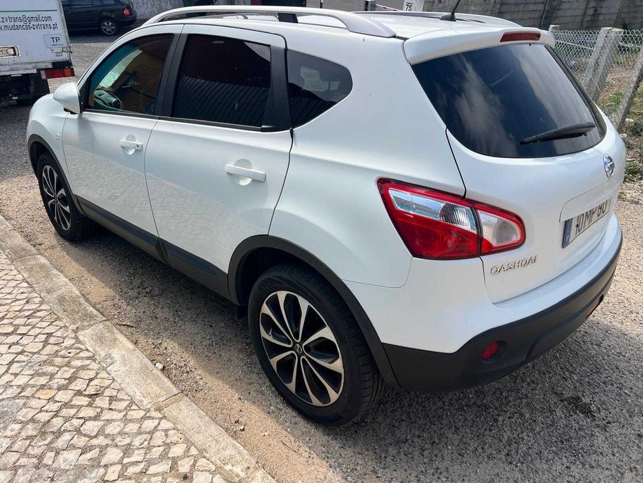 Nissan Qashqai 1,5 cdi — photo 4