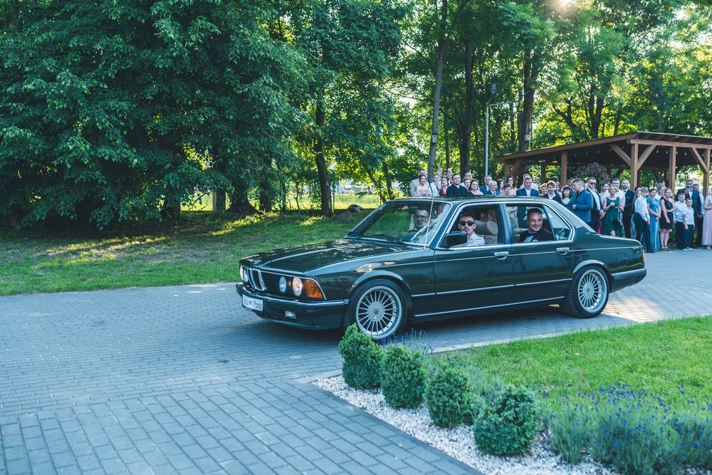 Rekinem do ślubu BMW 735i E23