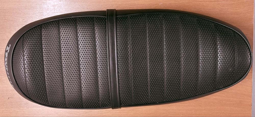 Banco Triumph Bonneville Classic 2001-2015 – British Bike Bits
