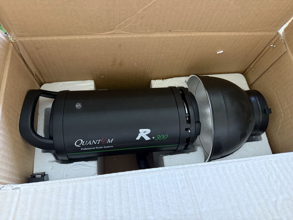 Lampa Quantuum R+300