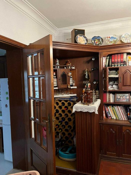 Móvel de Sala & Bar Vintage de Madeira de Alta Qualidade!