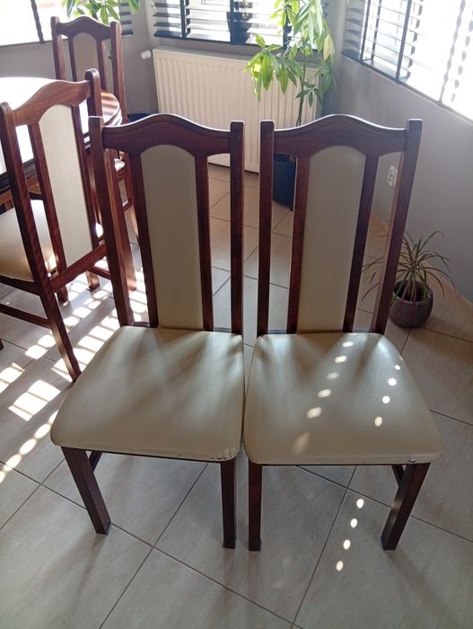 Krzesla do salonu/ jadalni 8 szt