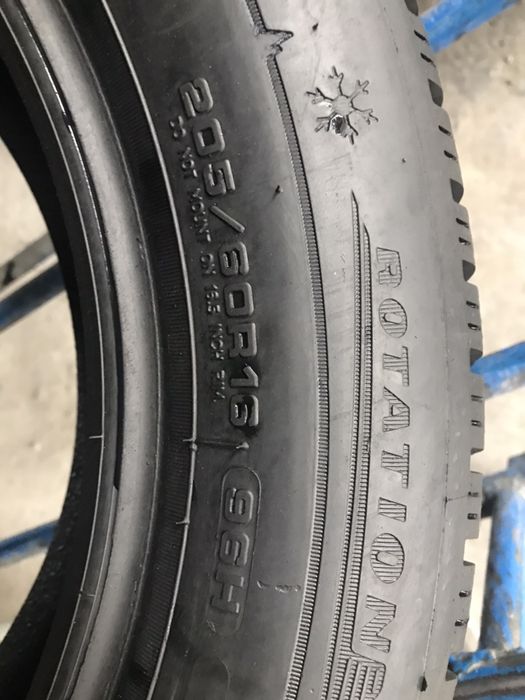 205/60/16 R16 Dunlop WinterSport 5 4шт зима