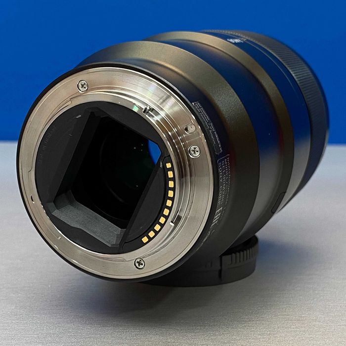 Sony FE 90mm f/2.8 Macro G OSS