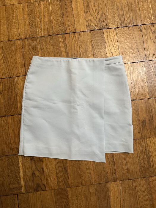 Ніжно голуба міні спідниця