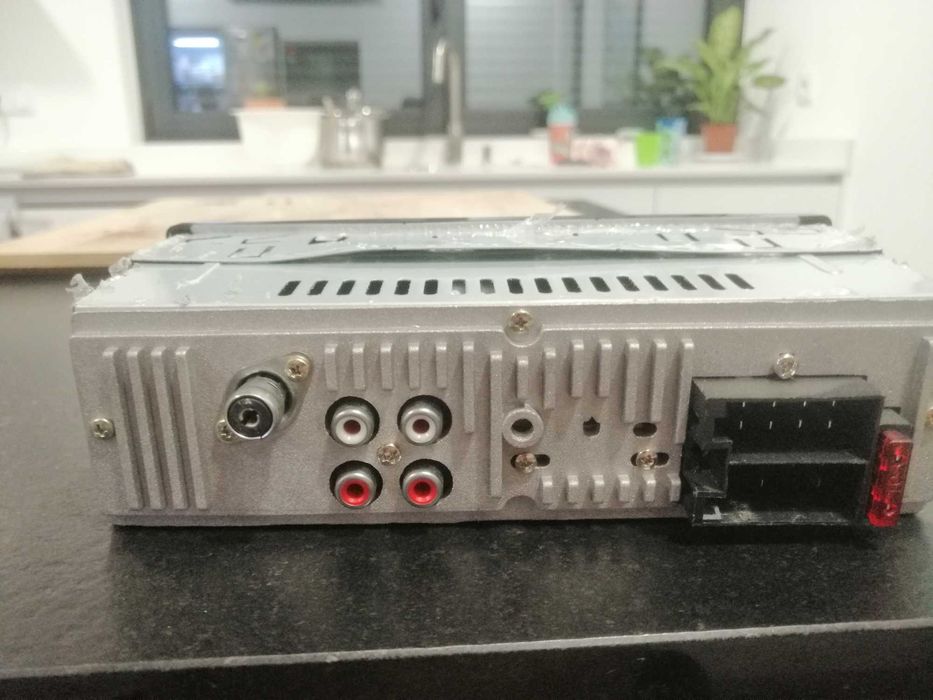 Auto Radio Automotivo