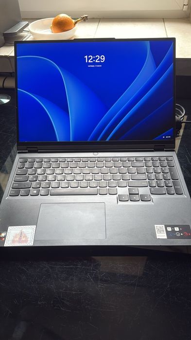 Lenovo Legion 5 Pro 16ACH6H / Ryzen 5 5600H / RTX 3060 6GB / 16” 165Hz QHD