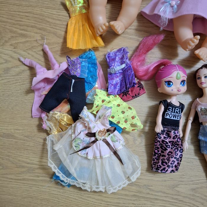 Ляльки Барбі та інші,  б/в