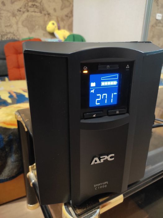 ИБП APC C1000watt  инвертор 24-230 в стабилизатор