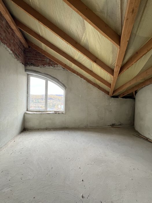 Видова 1-кімнатна кв.Надаєм бригаду для ремонту.є відеоогляд