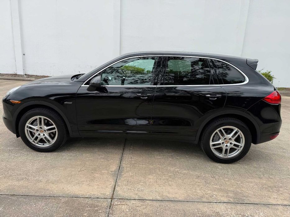 Porsche Cayenne TDI      2014