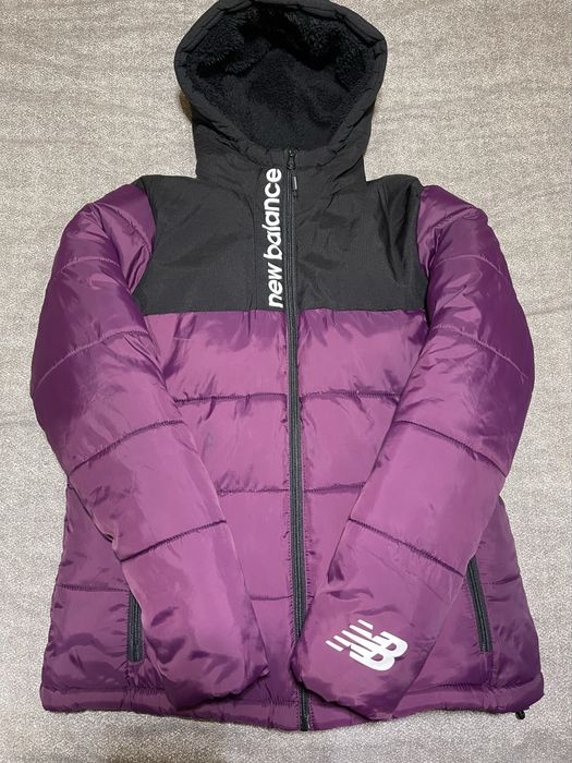 Жіноча зимова куртка NewBalance