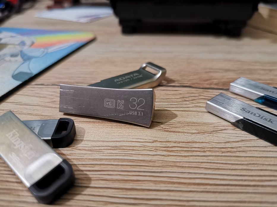 Metalowe pendrive 32GB