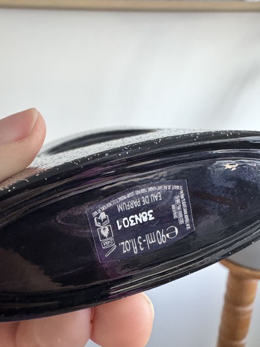 Yves Saint Laurent Black Opium Nuit Blanche EDP końcówka flakonu