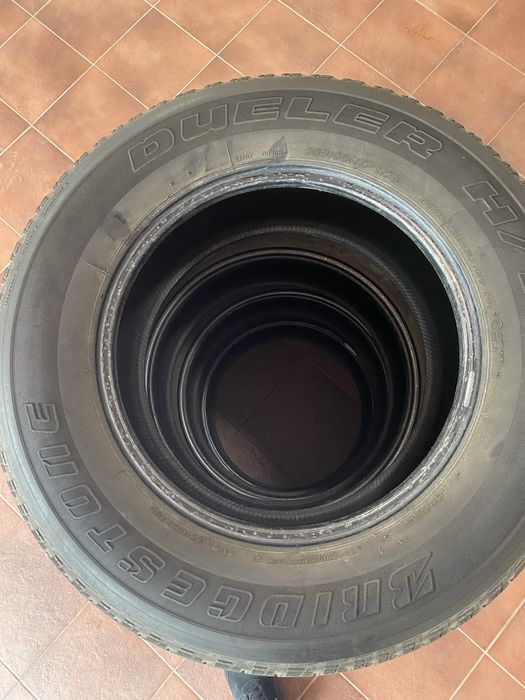Шіни Dueler 265/65R17