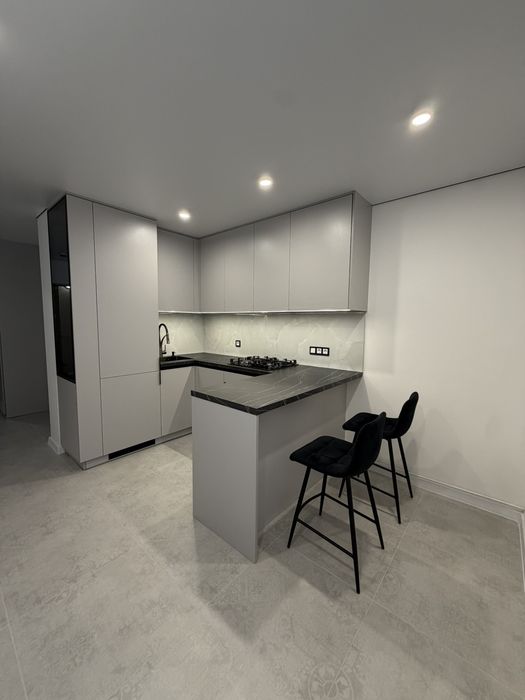 Продаж 1к квартири 32 кв. м на вул. Смакули
