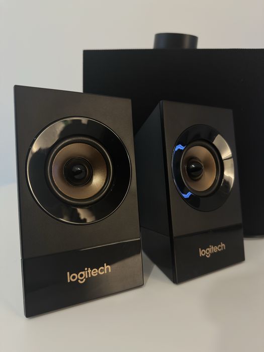 Sistema Logitech Z533 2.1