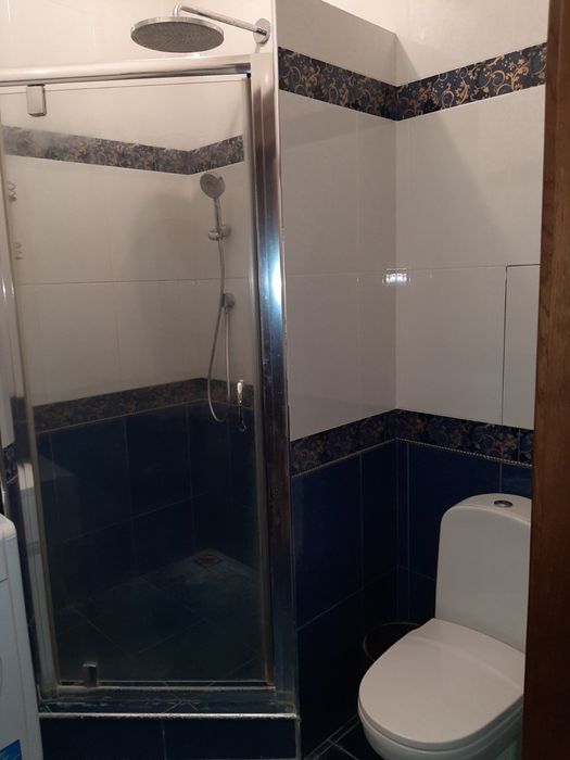 Здам 3-х к. квартиру на вул. Хрещатик, 27Б в будинку з ГЕНЕРАТОРОМ