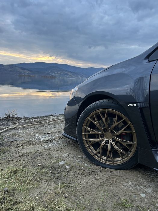 Felgi 18x8 ET40 5x114.3