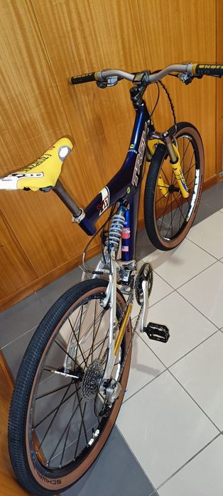 Bicicleta clássica MTB TREK Y11