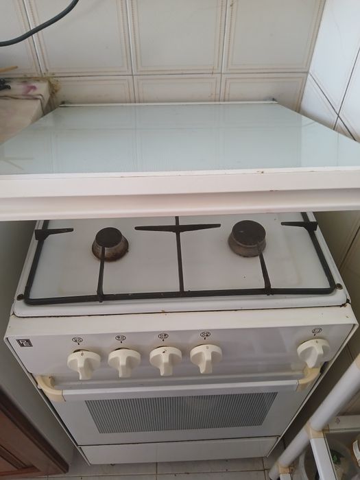 Fogão a gás com forno