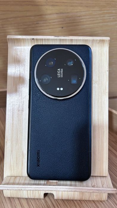 Xiaomi 14 utra impecável