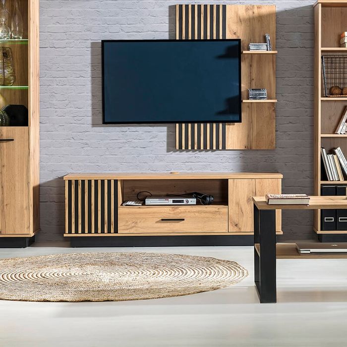 Painel TV em madeira