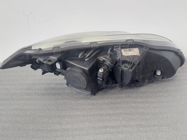 Ótica / farol esquerda RENAULT Laguna III (BT0/1)