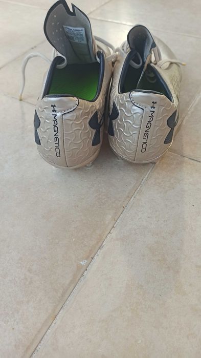 Botas Futebol Under Armour Magnetico Pro