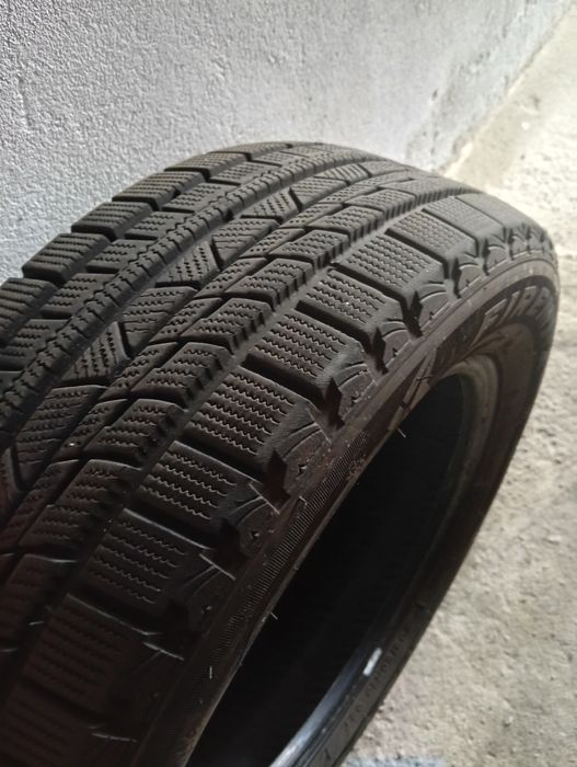 Opony  zimowe  Firemax 205 60 r16