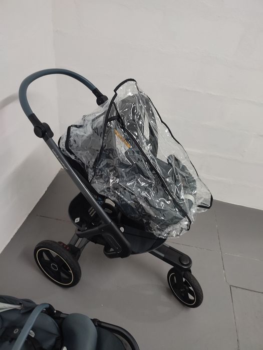 Carrinho de bebé e baby coque