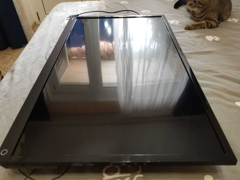 Телевизор 32 Toshiba 32s2550ev под восстановление с новой Led подсвет.