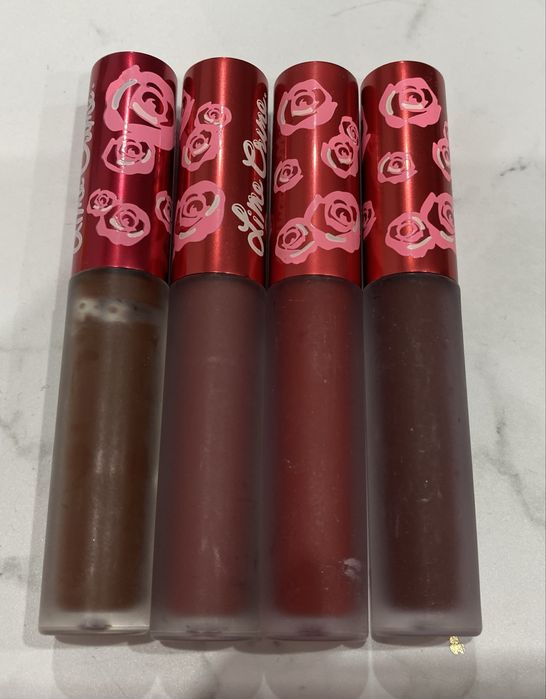 Zestaw 4 matowe pomadki Limę crime velvetines liquid matte lipstick