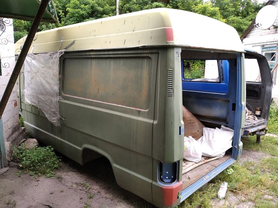 Mercedes mb100 кузов