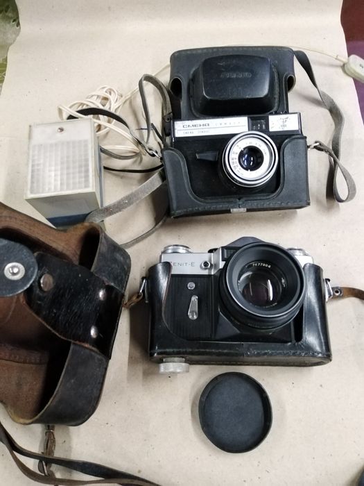 Фотоапарати Зеніт Е, Смєна символ