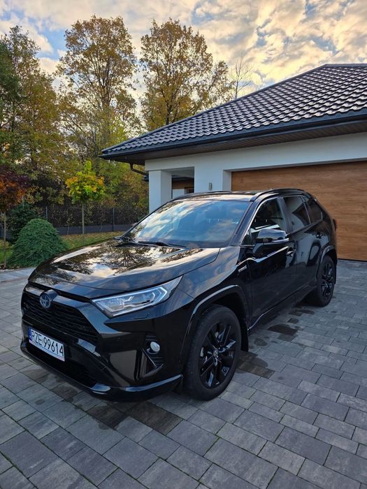 Toyota RAV4 Toyota RAV4 Hybrid AWD-i 222 KM Black Edition | Salon PL | ASO | Hak |
