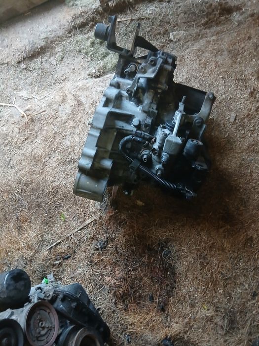 Kąpletny silnik toyota Corolla d4d 2.0 116k