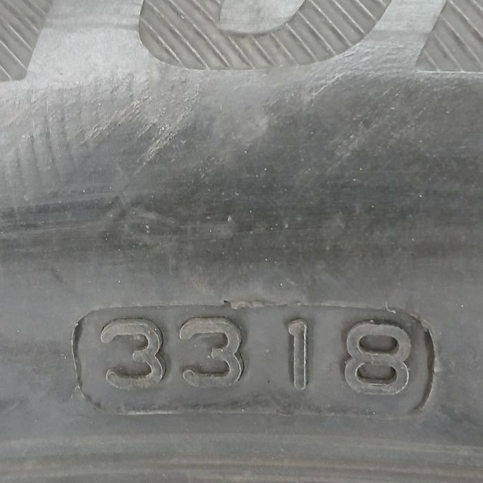 4x 245/45R19 opony zimowe Bridgestone Blizzak LM001 6mm RFT (92277)