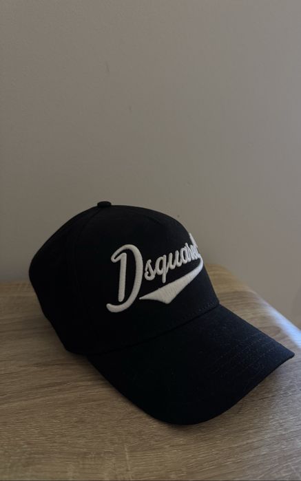 Czpka z daszkiem Dsquared2